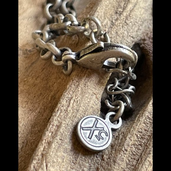 Triple Oval Pendant in 3 Shades of Soft Sage Green, Matte Silver Tone Chain "Xc" - Picture 4 of 9